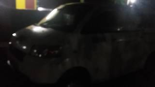 Paket tiki jne mobil