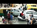 Theft in the Traffic | Be aware on Road and Signals - CCTV Clip 2