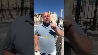 Why the Touristy Landmarks are Worth Visiting (with @woltersworld)