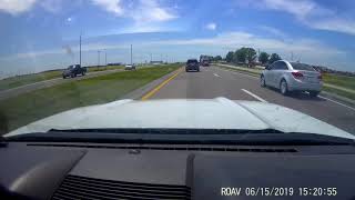 Drivers in Missouri change lanes without looking