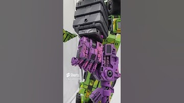 Dinobots, destroy Devastator!!!  Grimlock VS Devastator