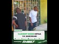 CLEMENT MZIZE AONEKANA JANGWANI NA MAGONGO BAADA YA KUFANYIWA UPASUAJI WA GOTI