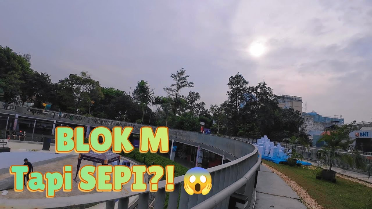 Ga Nyangka Blok M Bisa Sesepi Ini! Jalan Pagi di Taman Literasi Sebelum Semua Viral & Ramai