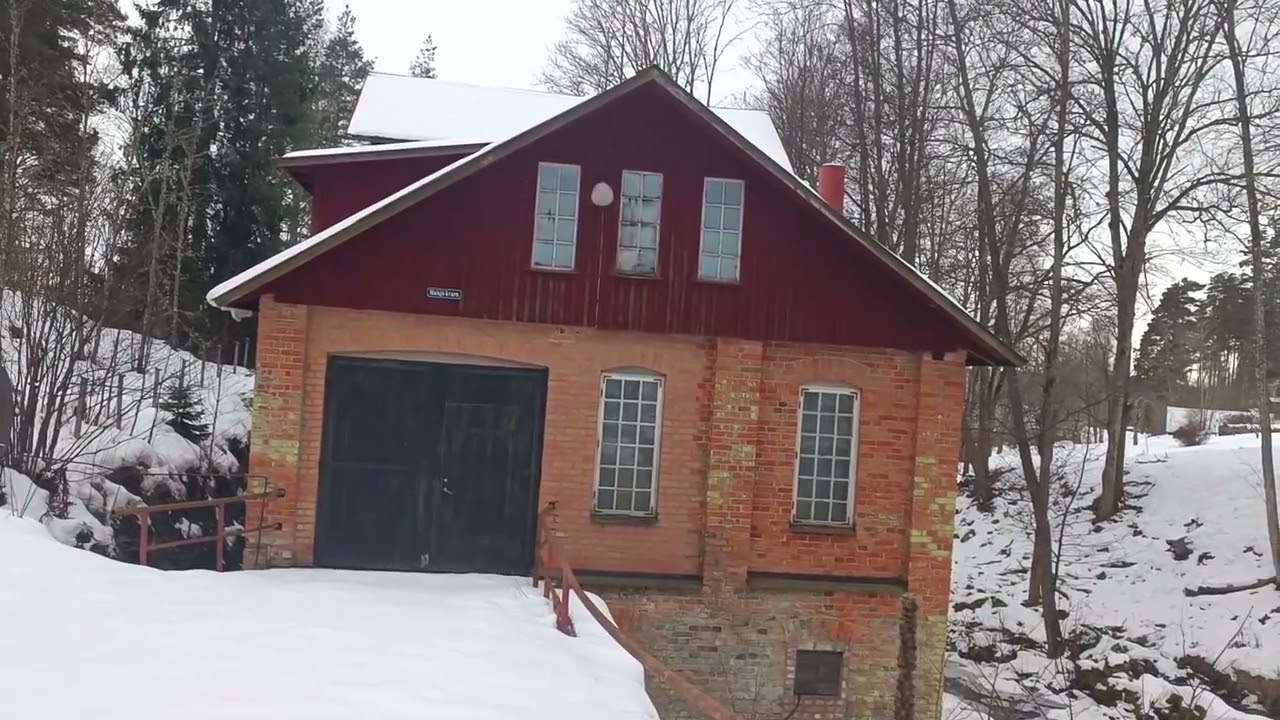 Я у деда. На дамбе. Вэрмланд. Швеция. 17 февраля 2026 года.