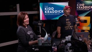 Emma Kelly is Going on a Date!