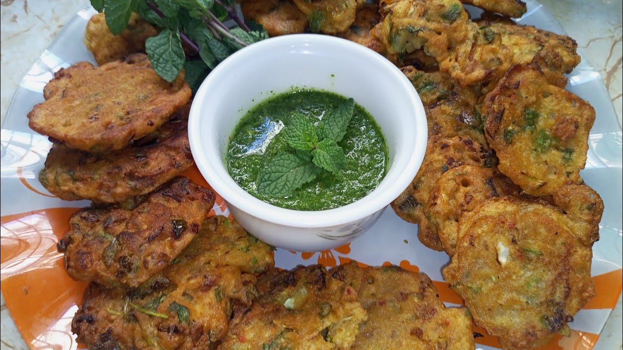 How to make Ramadan special ( vegetable moong dal pakoda ) recipe by kanwal Shoaib subscribe👍🏻🥺