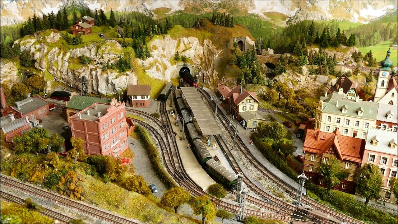 Modellbahnanlage in Spur N auf 2,75 qm - YouTube
