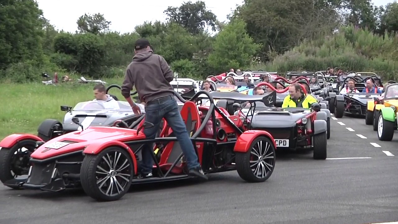 MEV Owners Track Day World of Kit Cars YouTube
