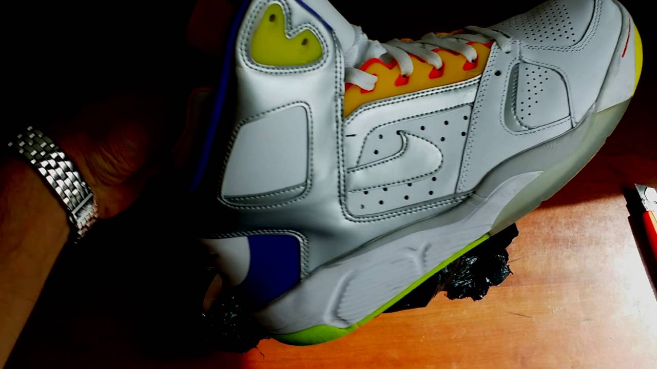 nike air flight light