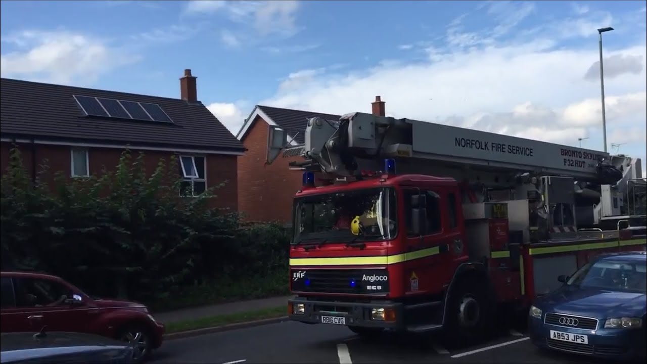Norfolk Fire and Rescue Responding all Earlham YouTube