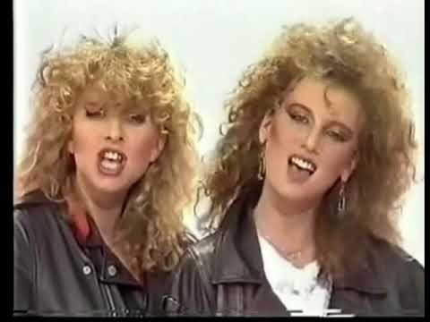 Dolly Dots - She's a Liar