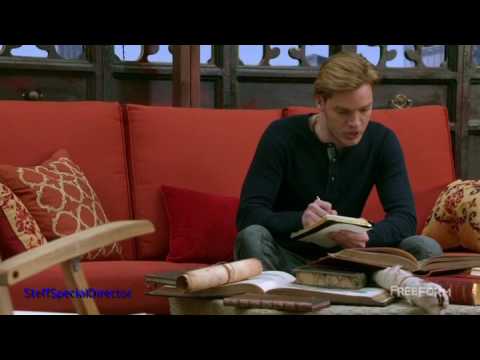 Shadowhunters 2x08 ~ Alec asks Maryse to accept Magnus invitation. Magnus and Jace talk about Alec
