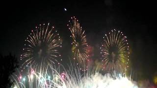 63빌딩 앞 한강. 불꽃좌석에서 서울세계불꽃축제5 (20111008 불꽃축제)