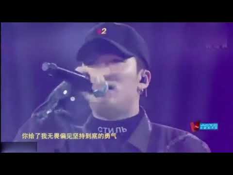 PG One李小璐夜宿门最新真相唱《无畏》现身江苏
