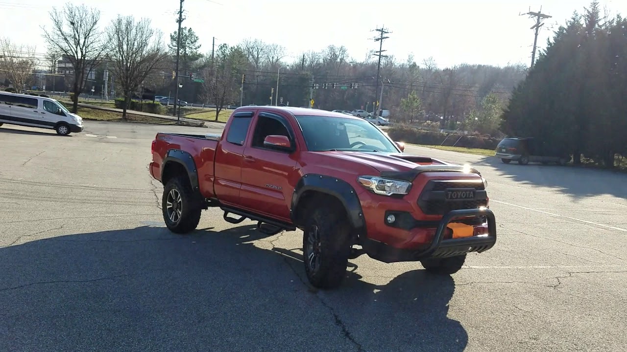 Toyota tacoma 2016 with 3" lift kit - YouTube