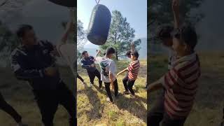 Aj phado #me Maggi #.banai#🌲⛰️