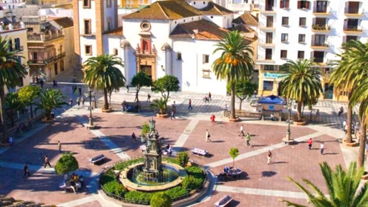 يوم معي  في الجزيرة الخضراء الأندلس +منتجات ميركادونا