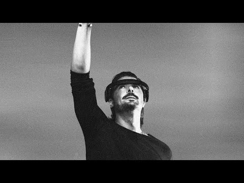 Miami 2 Ibiza / Everybody’s Free (To Feel Good) - Swedish House Mafia / Rozalla - Axwell Mashup