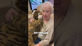 This grandma with dementia is too wholesome ❤️
