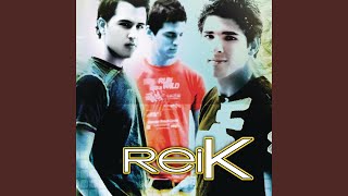 Video thumbnail of "Reik - Qué Vida la Mía"