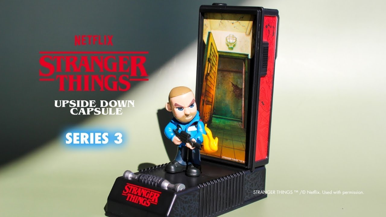 Unboxing the Stranger Things Upside Down Capsule S3 – Hopper