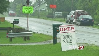 World's longest yard sale