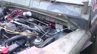 Career Overview V12 Land Rover idling