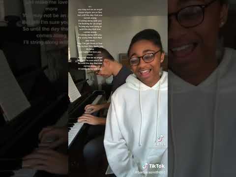 Samara Joy Sings