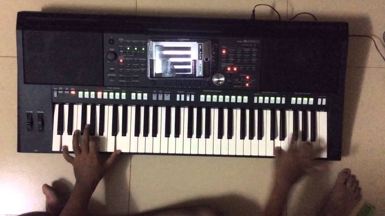 How to play Piano Chord D7 YouTube