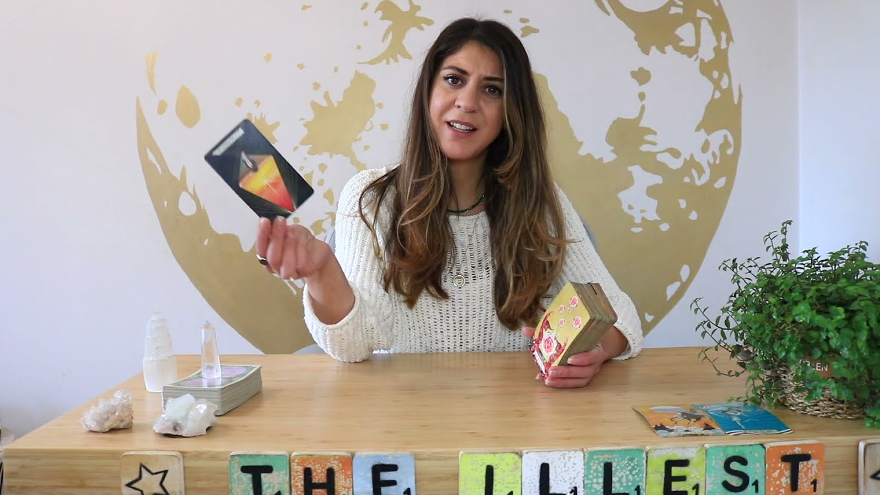 SCORPIO - 'BIG, BOLD VISION, THEY CAN'T HANDLE IT!'- Mid December 2021 Tarot Reading