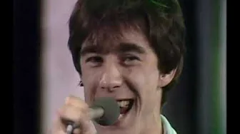 SHAM 69 - Angels With Dirty Faces (Top Of The Pops) 11th May 1978 (Original Broadcast) SHAM 69 - Angels With Dirty Faces (Top Of The Pops) 11th May 1978 (Original Broadcast)