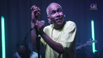 Fourtwnty - Hitam Putih (Live Session) In&Out