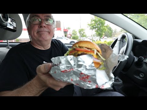 Arby's Deluxe Wagyu Hamburger Mukbang Road Trip Let's take a ride.