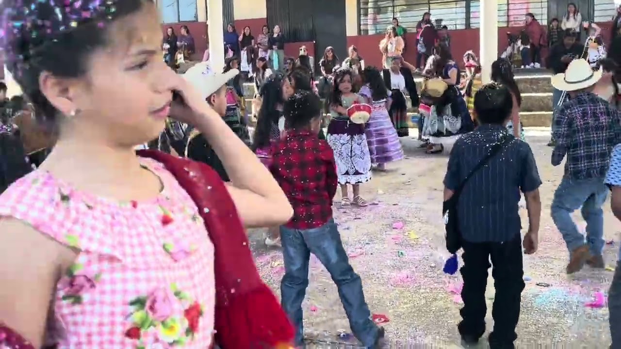 CARNAVAL ESCOLAR!!! Santiago Azajo MICHOACÁN 