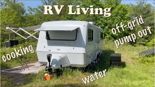 RV living - off the grid (power, water, waste)