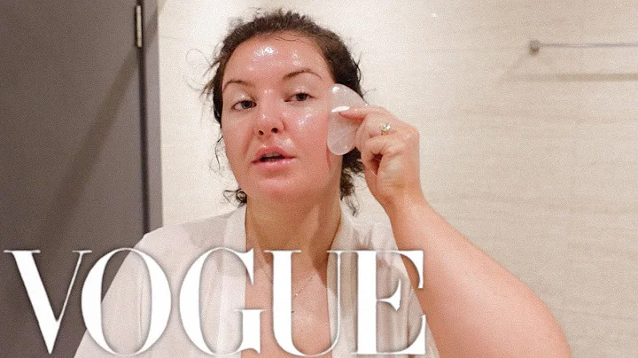 Vogue Beauty Secrets: The Ultimate Guide to Flawle...