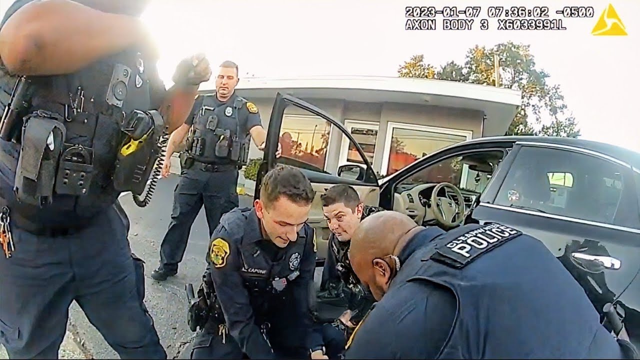 Sovereign Citizen INSTANTLY Regrets Demanding a Supervisor When 5 No-Nonsense Cops Show up