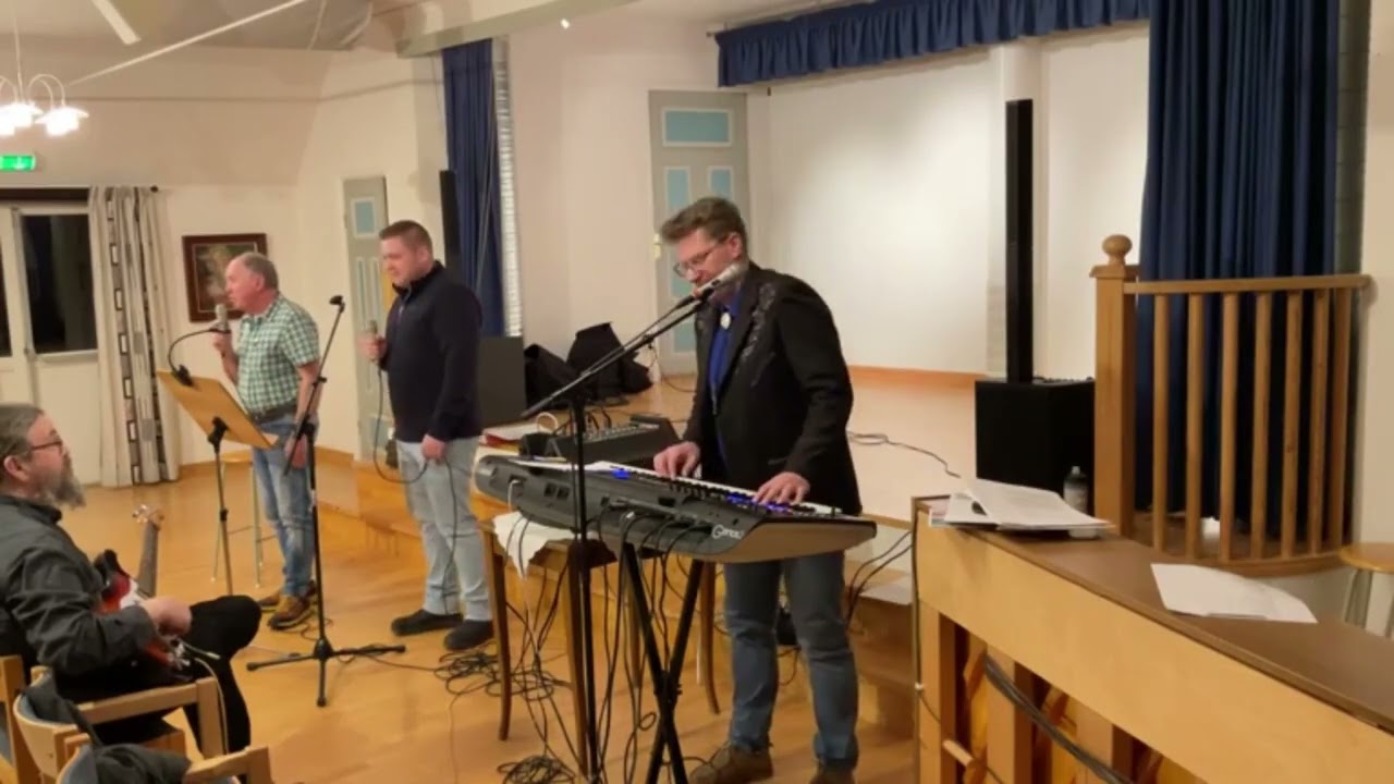 Oliver Johansson, Lars-Ingmar Björkman med team. Torpa sockenstuga fredag 30 jan 2026