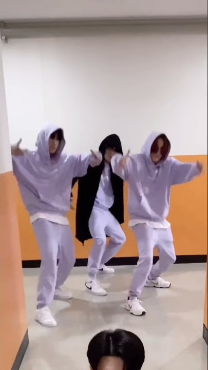 🐯 #BUMchallenge #범챌린지BUM (feat. Chillin Homie & Kid Milli) - RAVI