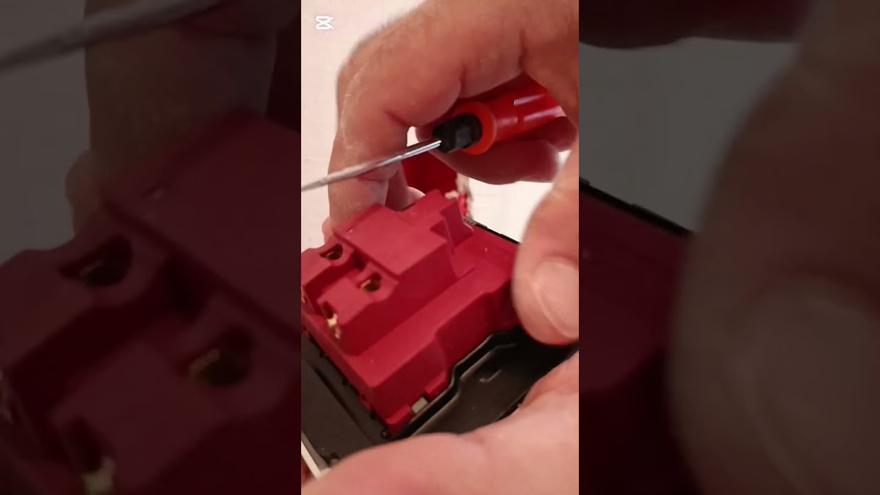 Turn off the main power ,check ,then work.! How to Replace an electrical Outlet.Evdə rozetka qoşmaq