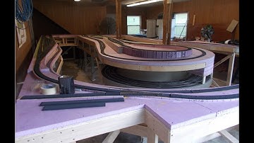 The Truckee project, part 4: Risers and roadbed