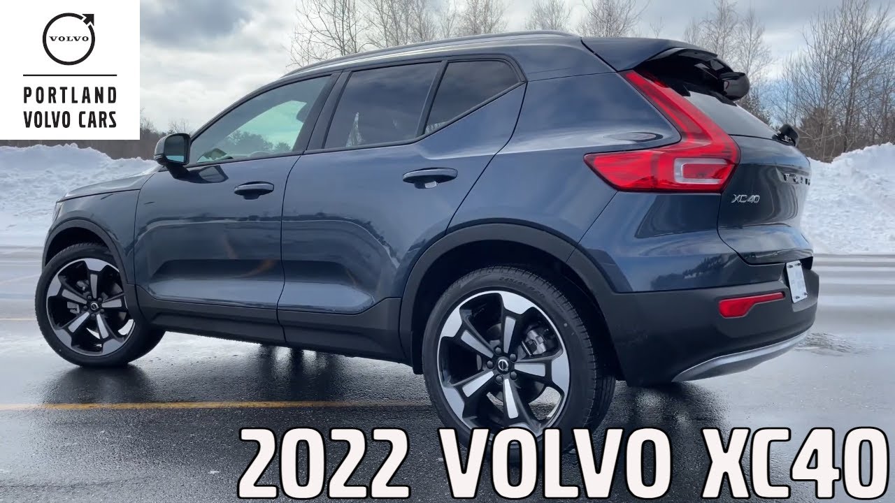 2022 Denim Blue Metallic Volvo XC40 T5 with Polestar Optimization