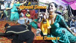 Hot Dance Komal Choudhary New Mewati Dance Mewati Song 2024