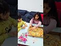 بائعة البيتزا هيفي