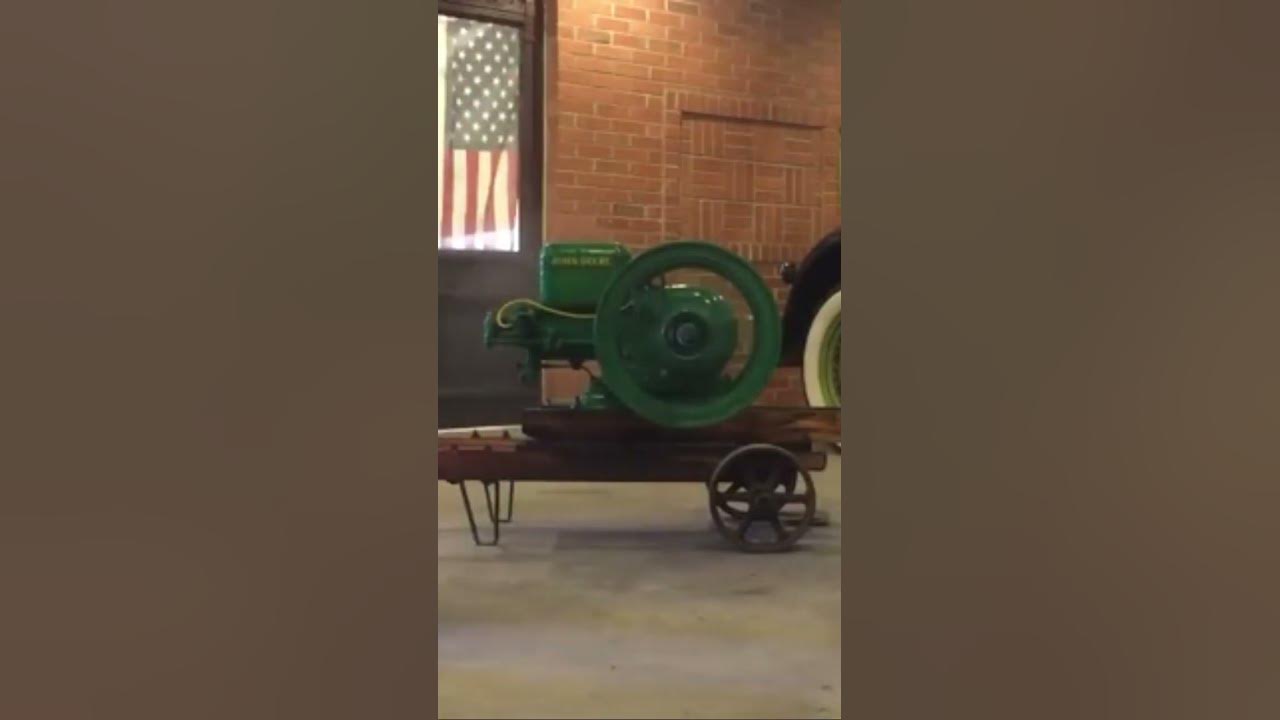 John Deere hit $ miss stationary engine - YouTube