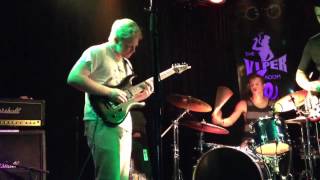 Mammoth-A Break In Continuity live at The Viper Room