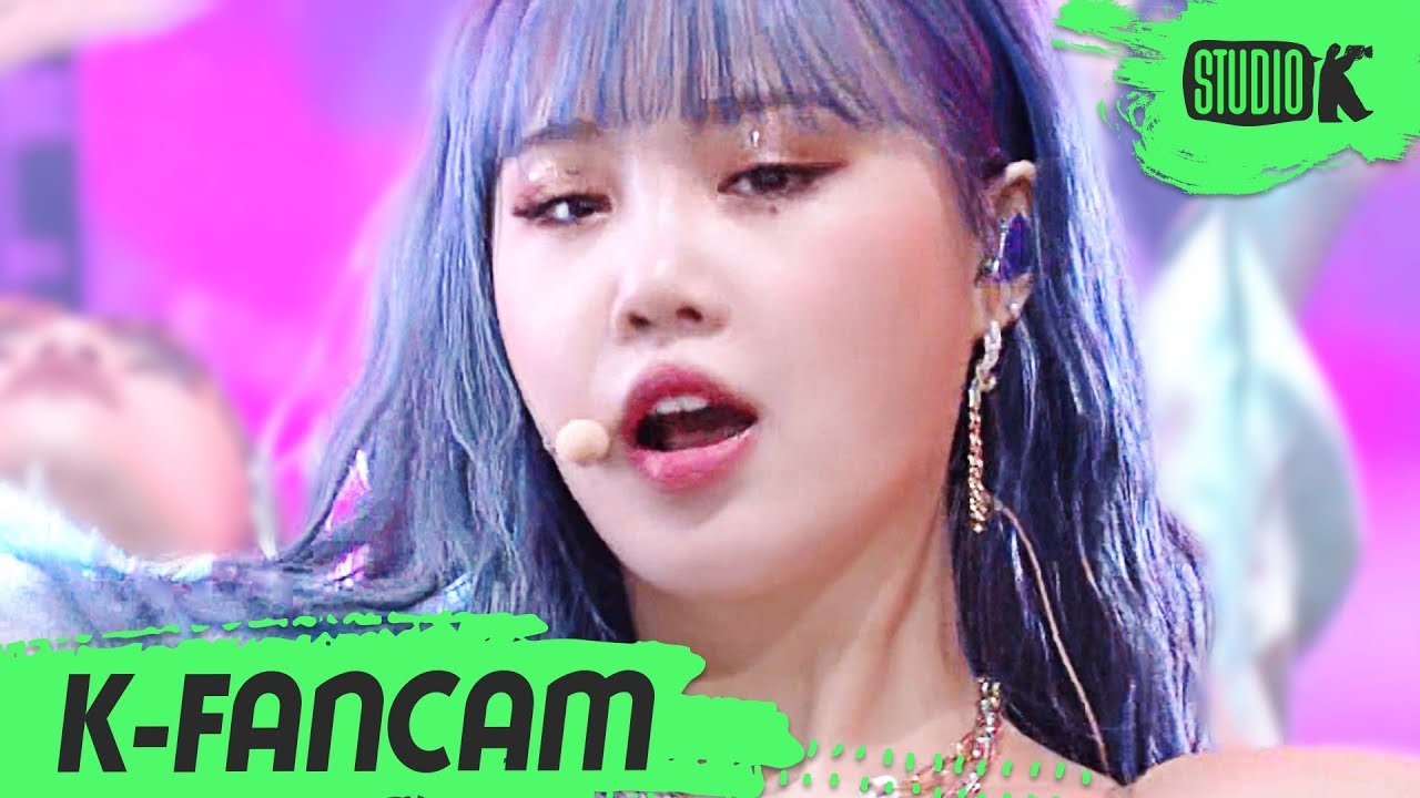 スジン「Oh my god」公式Fancamのサムネイル
