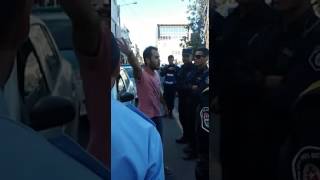 Escándalo por una multa de tránsito en calle Santa Fe