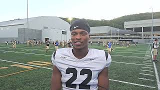 Army Football's #22 Larry Pickett Jr. A Hero Rescued Driver From Car About to Burst Into Flames
