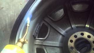 How to fix car rims/wheels